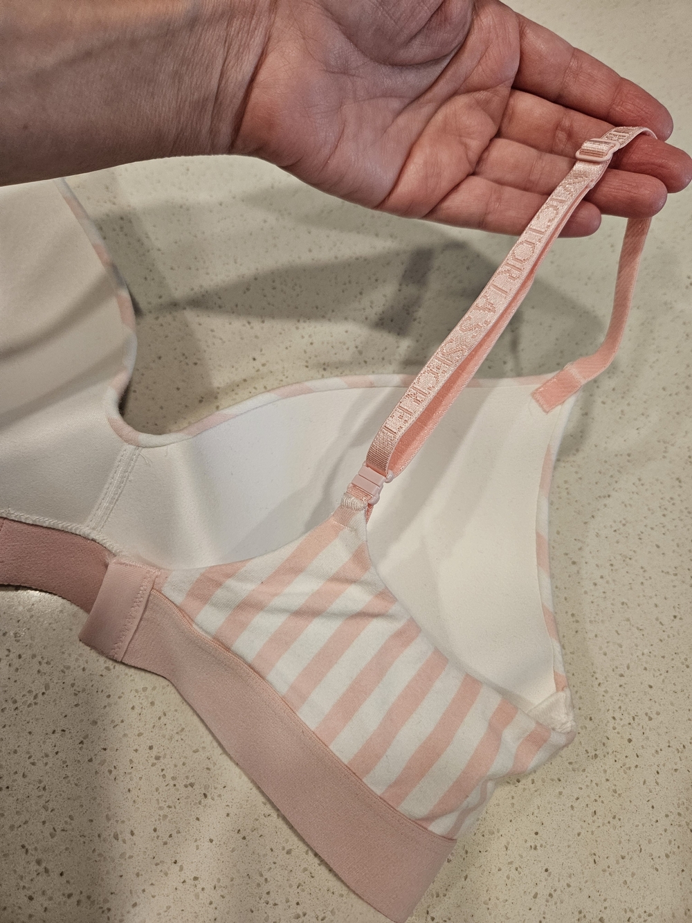 Victoria's Secret Pink & White Striped Lightly Padded Wireless Bra - Picture 11 of 11